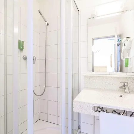 Comfort - Montagne Verte&restaurant Louisiane 2*