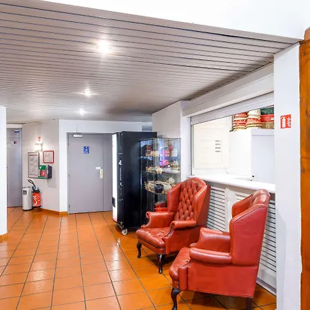 Hotel Hotel Strasbourg Montagne Verte & Restaurant - Free Parking 2*