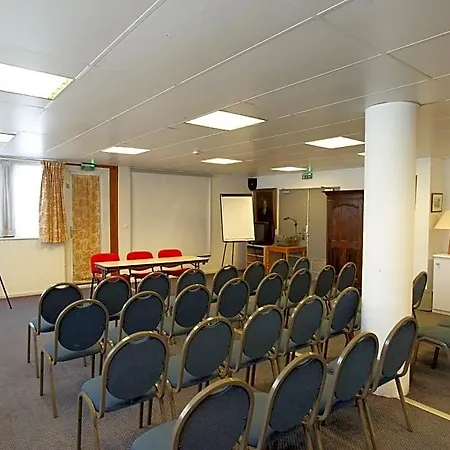 Hotel - Montagne Verte & Restaurant Louisiane 2*