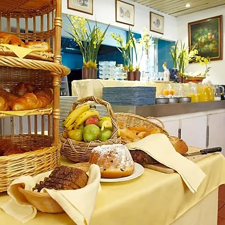- Montagne Verte & Restaurant Louisiane Hotel Strasburg