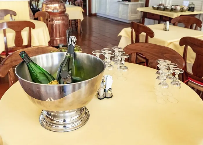 Hotel - Montagne Verte & Restaurant Louisiane 2*