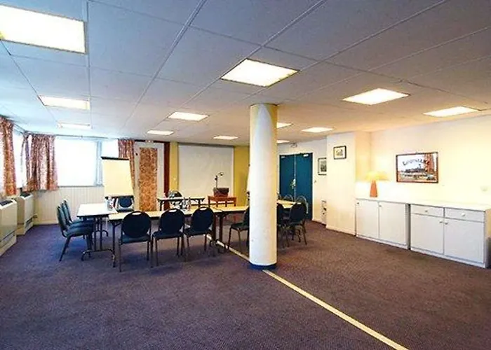 - Montagne Verte & Restaurant Louisiane 2* Strasbourg