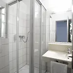- Montagne Verte & Restaurant Louisiane Hotel Estrasburgo