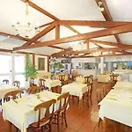 Otel - Montagne Verte & Restaurant Louisiane Strazburg